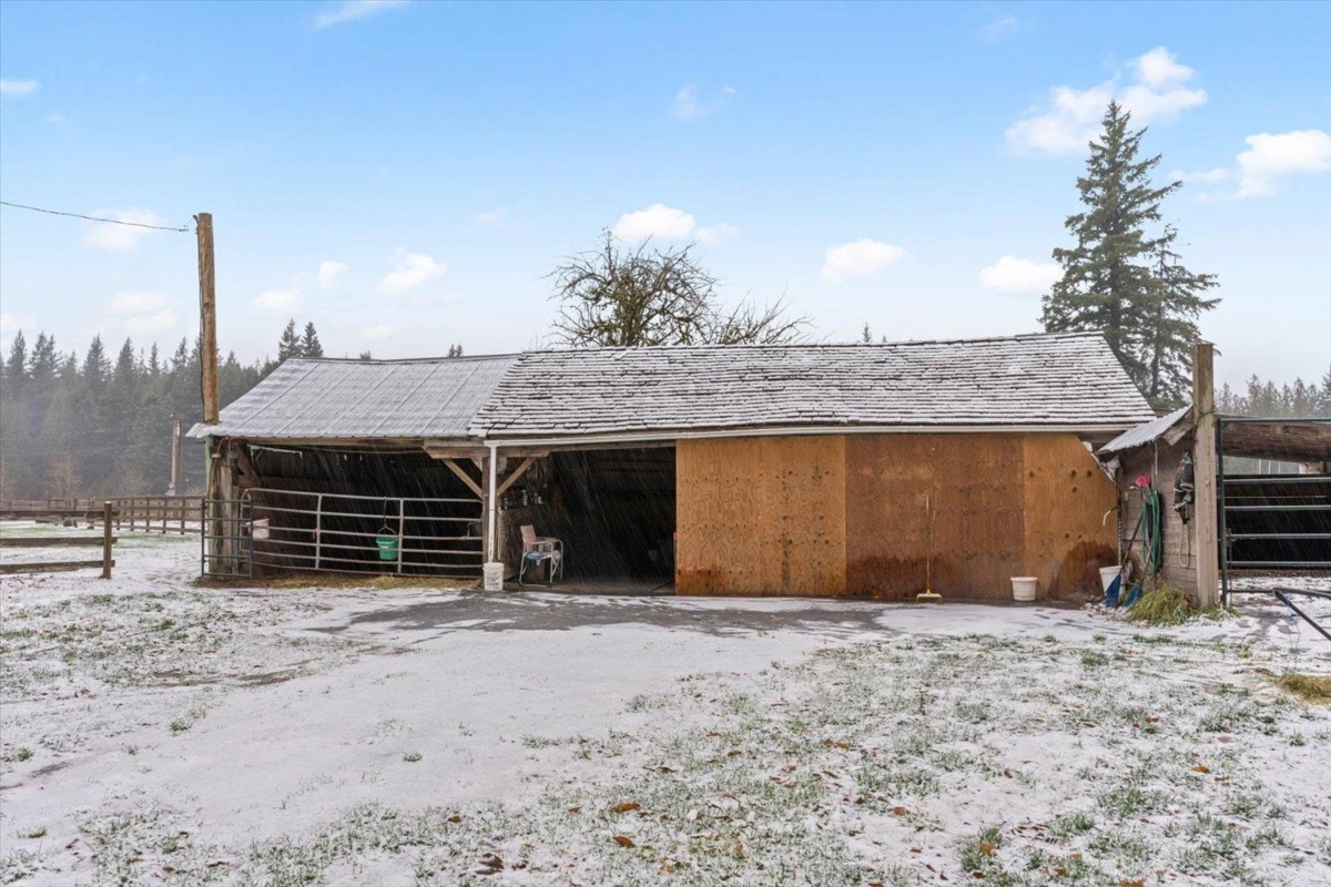 Family Room Photo of 238 Maple Falls Road, Cultus Lake, BC