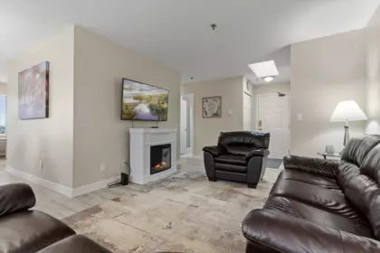 307 33535 King Road, Abbotsford, BC, Abbotsford — Apartment/Condo for sale
