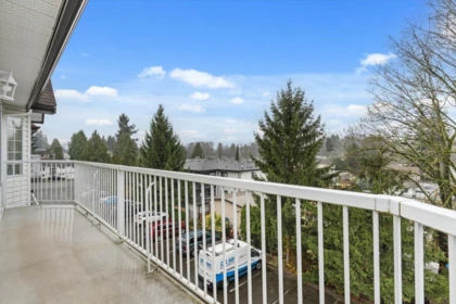 Primary Bedroom Photo of 307 33535 King Road, Abbotsford, BC