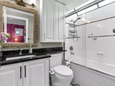Primary Bathroom Photo of 6 220 E Keith Road, North Vancouver, BC