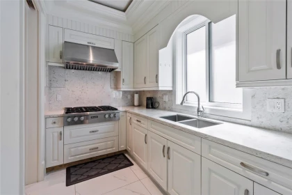 Kitchen Photo of 8371 Mowbray Road, Richmond, BC