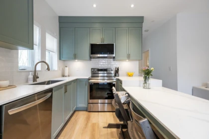 Kitchen Photo of 720 E 30th Avenue, Vancouver, BC