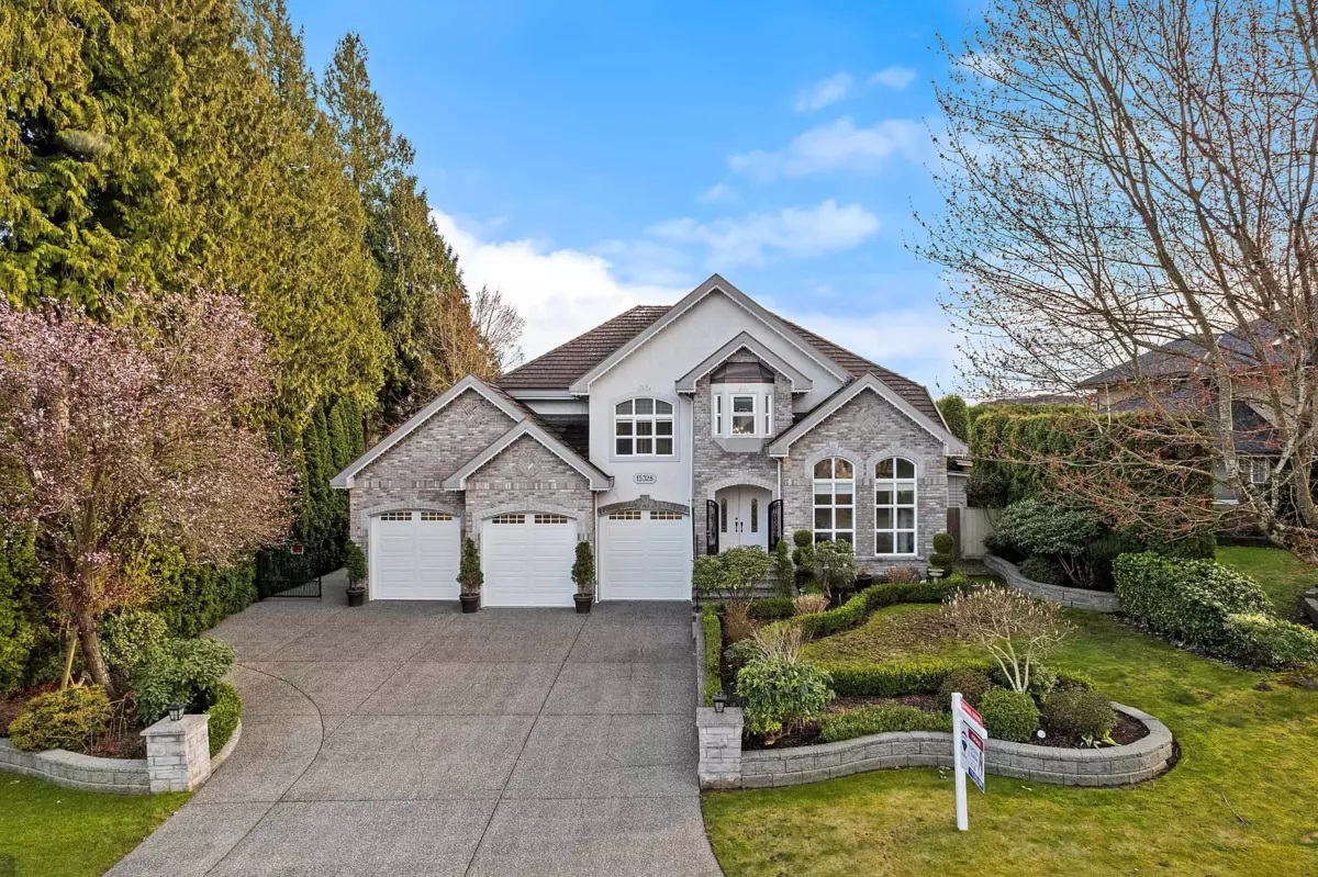 Exterior Rear Photo of 15328 N Kettle Crescent, Surrey, BC
