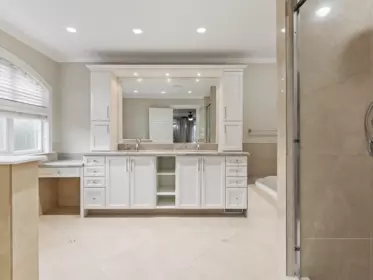 Basement Recreation Room Photo of 15328 N Kettle Crescent, Surrey, BC