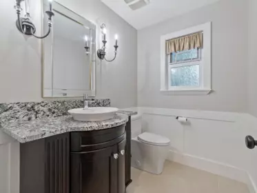 Guest Bathroom Photo of 15328 N Kettle Crescent, Surrey, BC