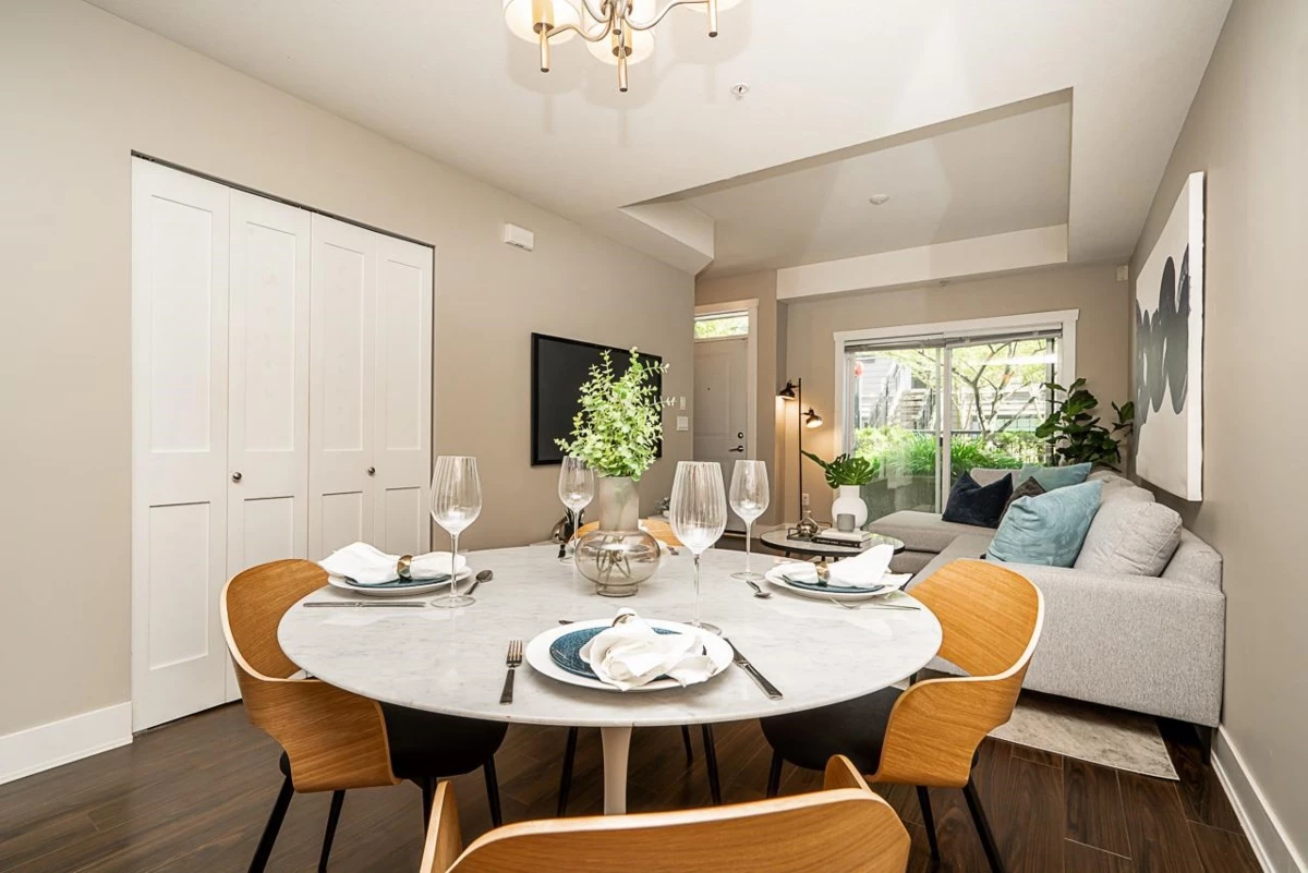 Dining Area Photo of 109 828 Royal Avenue, New Westminster, BC