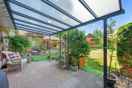 Backyard Photo of 12332 24 Avenue, Surrey, BC