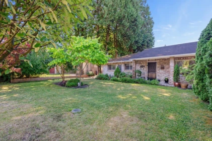 12332 24 Avenue, Surrey, BC, Surrey — Half Duplex for sale
