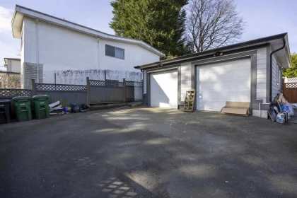Fitness Center Photo Near 4036 Moscrop Street, Burnaby, BC