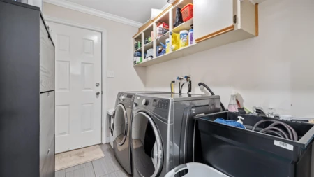 Guest Bathroom Photo of 14077 84 Avenue, Surrey, BC