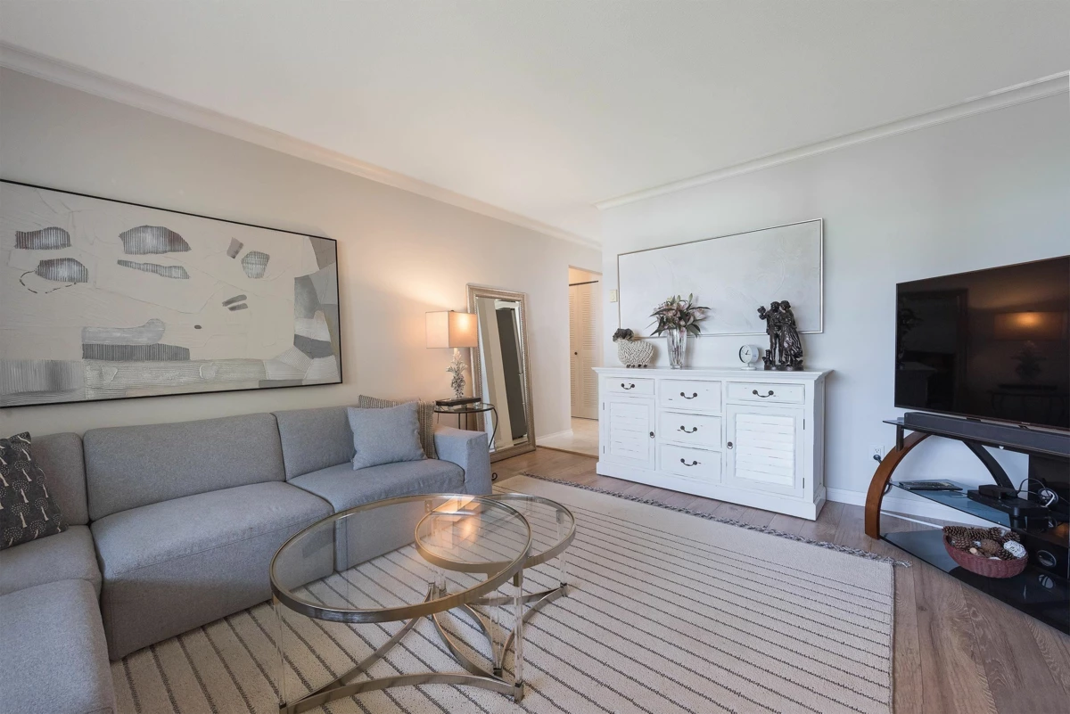 Family Room Photo of 5257 197 Street, Langley, BC