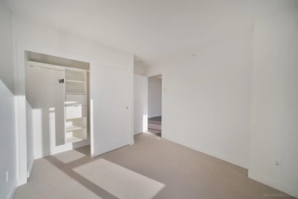 Breakfast Nook Photo of 1605 13696 100 Avenue, Surrey, BC