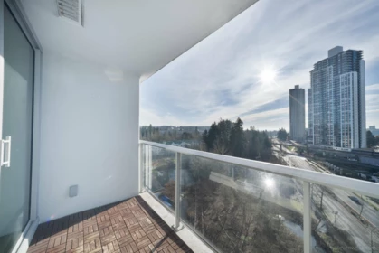 Walk-In Closet Photo of 1605 13696 100 Avenue, Surrey, BC