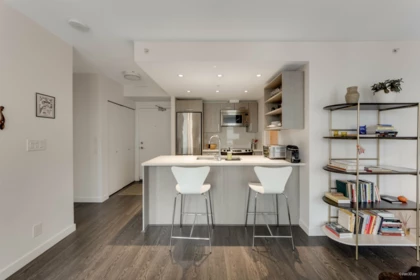804 983 E Hastings Street, Vancouver, BC, Vancouver — Apartment/Condo for sale