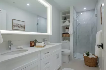 Guest Bathroom Photo of 405 46187 Thomas Road, Chilliwack, BC