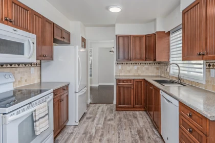 Pantry Photo of 21395 Exeter Avenue, Maple Ridge, BC