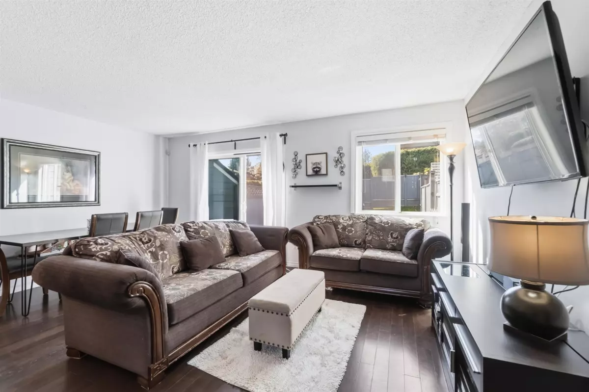 Family Room Photo of 2713 Ellerslie Avenue, Burnaby, BC