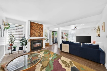 Office / Den Photo of 3848 Garden Grove Drive, Burnaby, BC