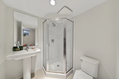 Laundry Room Photo of 27 16260 23a Avenue, Surrey, BC