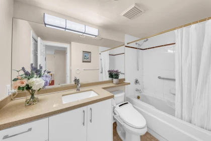 Powder Room Photo of 1302 4689 Hazel Street, Burnaby, BC