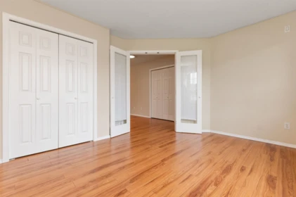 Walk-In Closet Photo of 30 7292 Elm Road, Agassiz, BC