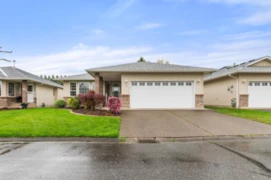 30 7292 Elm Road, Agassiz, BC