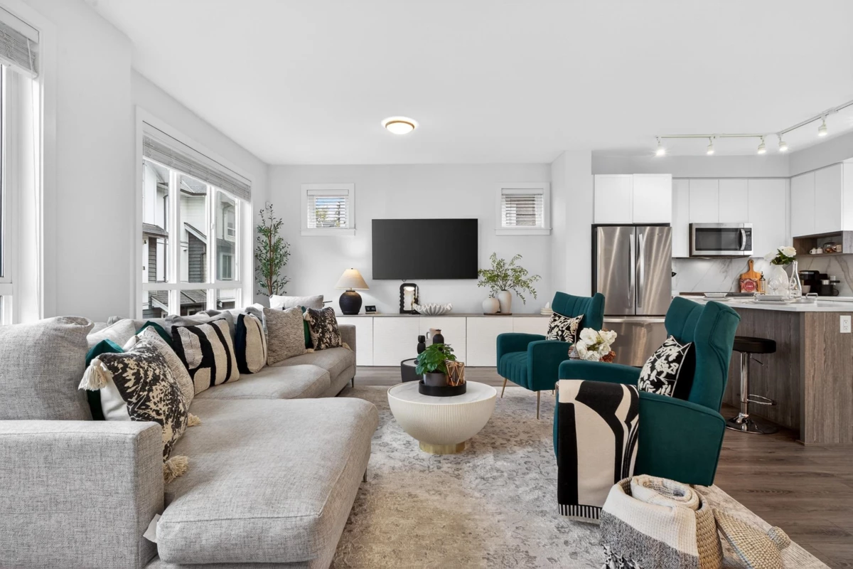 Family Room Photo of 54 9688 162a Street, Surrey, BC