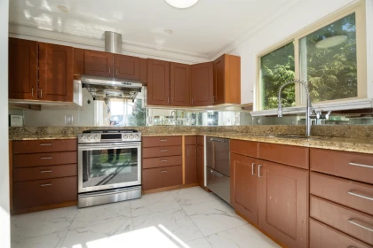 Primary Bedroom Photo of 4515 Stonehaven Avenue, North Vancouver, BC