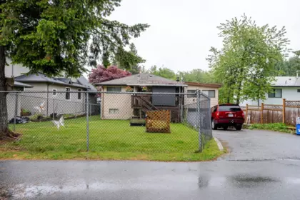 Breakfast Nook Photo of 654 Linton Street, Coquitlam, BC