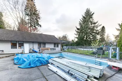 Hot Tub / Spa Photo of 21315 River Road, Maple Ridge, BC