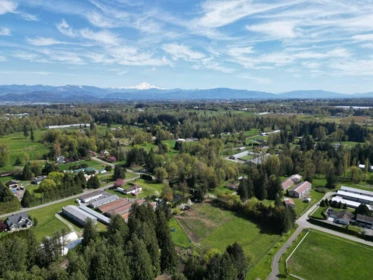 Garden / Landscaping Photo of 28927 Buchanan Avenue, Abbotsford, BC