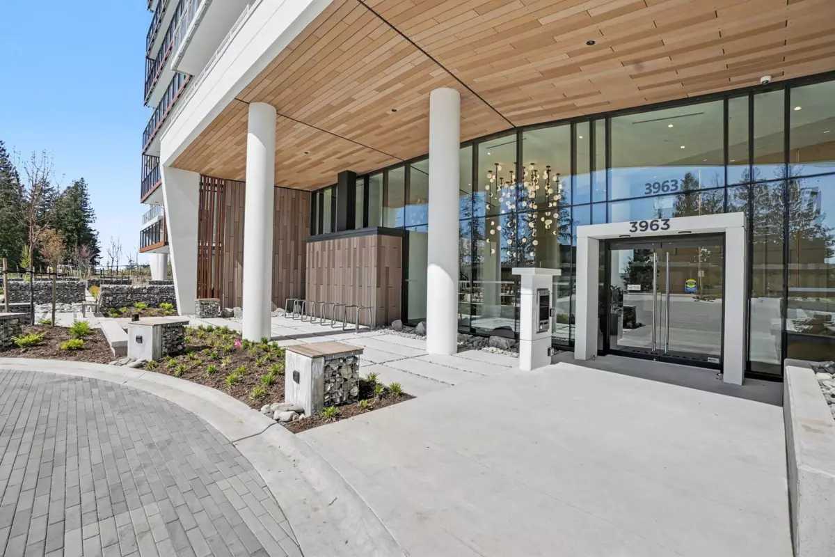 Exterior Rear Photo of 606 3963 Uplands Way, West Vancouver, BC