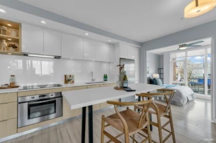 Breakfast Nook Photo of 207 111 E 3rd Street, North Vancouver, BC