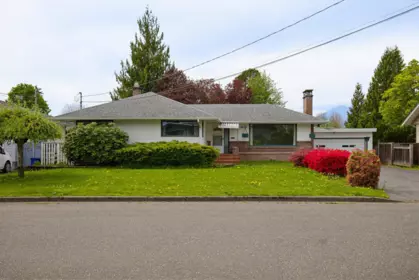 9633 Woodbine Street, Chilliwack, BC, Chilliwack — Single Family Residence for sale