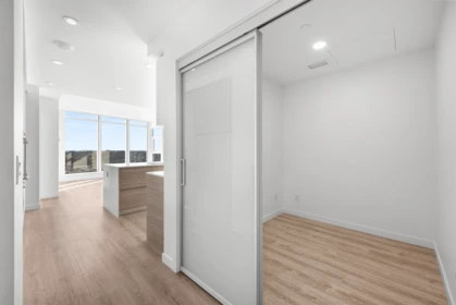 Basement Recreation Room Photo of 4008 680 Quayside Drive, New Westminster, BC