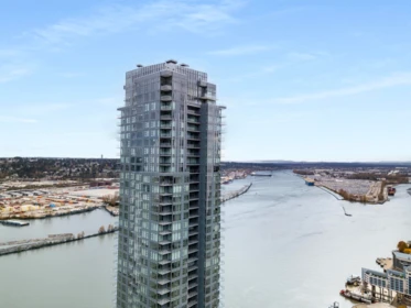 Hot Tub / Spa Photo of 4008 680 Quayside Drive, New Westminster, BC