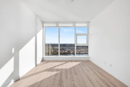 Powder Room Photo of 4008 680 Quayside Drive, New Westminster, BC