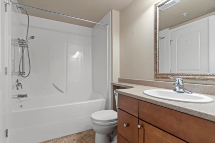 Mudroom Photo of 305 45645 Knight Road, Chilliwack, BC