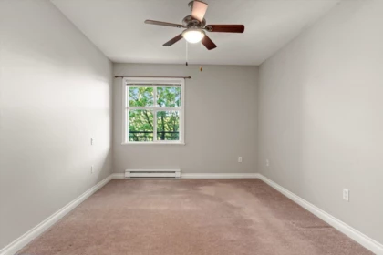 Powder Room Photo of 305 45645 Knight Road, Chilliwack, BC