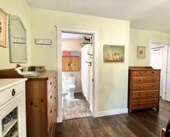Mudroom Photo of 52394 Yale Road, Rosedale, BC