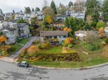 Office / Den Photo of 211 N Warwick Avenue, Burnaby, BC