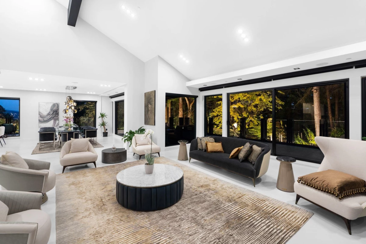 Family Room Photo of 1110 Hillside Road, West Vancouver, BC