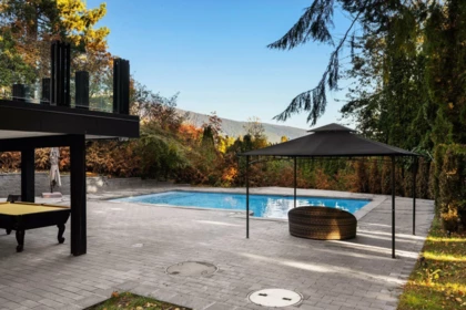 Street View Photo of 1110 Hillside Road, West Vancouver, BC