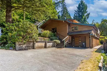 4585 Raeburn Street, North Vancouver, BC, North Vancouver — Single Family Residence for sale