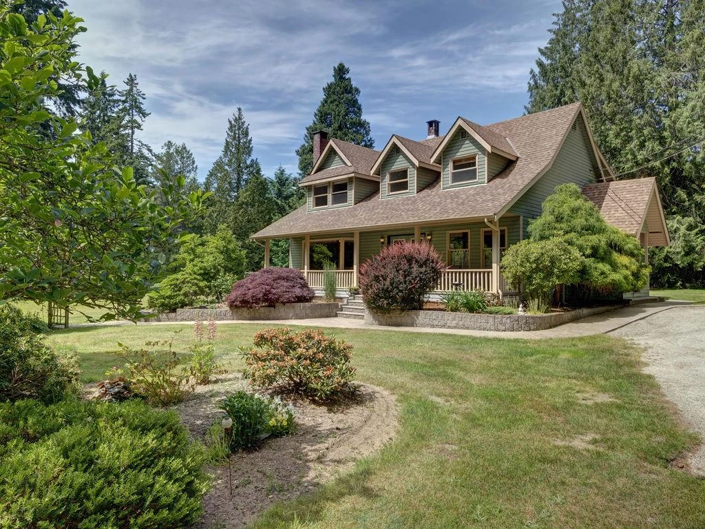 Exterior Rear Photo of 1317 Lockyer Road, Roberts Creek, BC