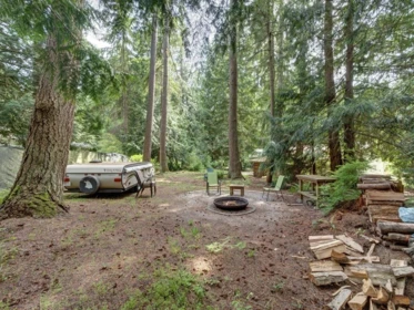 Fitness Center Photo Near 1317 Lockyer Road, Roberts Creek, BC