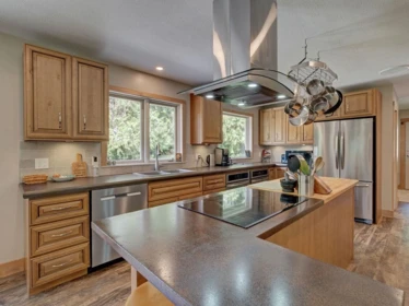 Kitchen Photo of 1317 Lockyer Road, Roberts Creek, BC