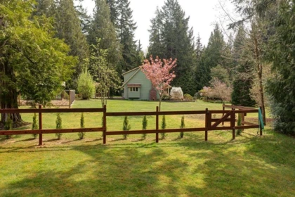 Outdoor Deck Photo of 1317 Lockyer Road, Roberts Creek, BC