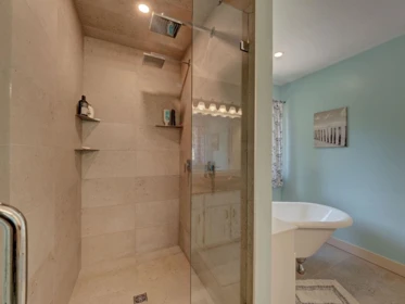 Powder Room Photo of 1317 Lockyer Road, Roberts Creek, BC