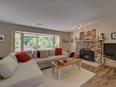 Primary Bedroom Photo of 1317 Lockyer Road, Roberts Creek, BC